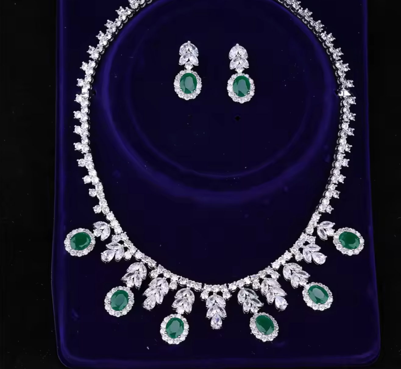 Luxury Green Water Drop Jewelry Set for Women