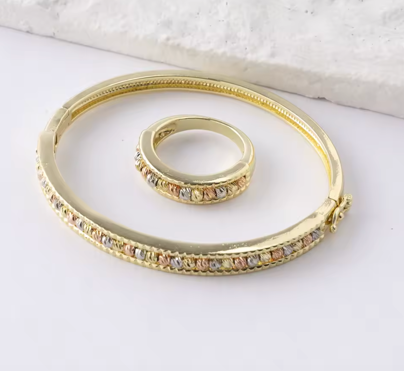 Delicate Multicolor Fashion Bracelet